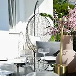 Luxury Antoni * Podstrana