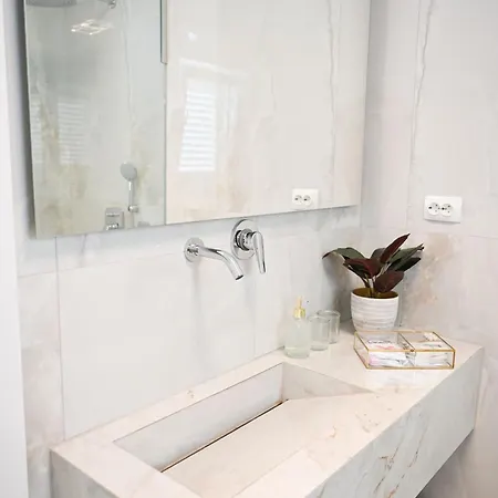 Luxury Antoni Daire Podstrana