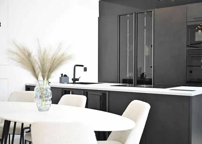 Luxury Antoni